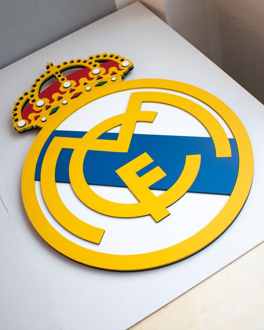 Cuadro Decorativo MDF Real Madrid – Diseño en Capas con Corte Láser ⚽👑