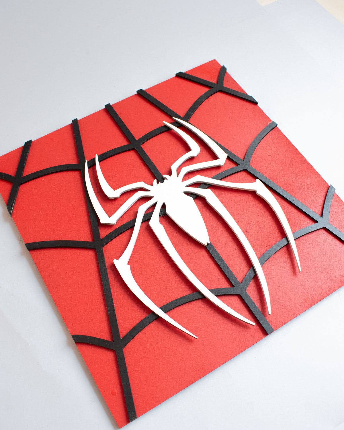Logo 3D de Spiderman Rojo y Negro en MDF 