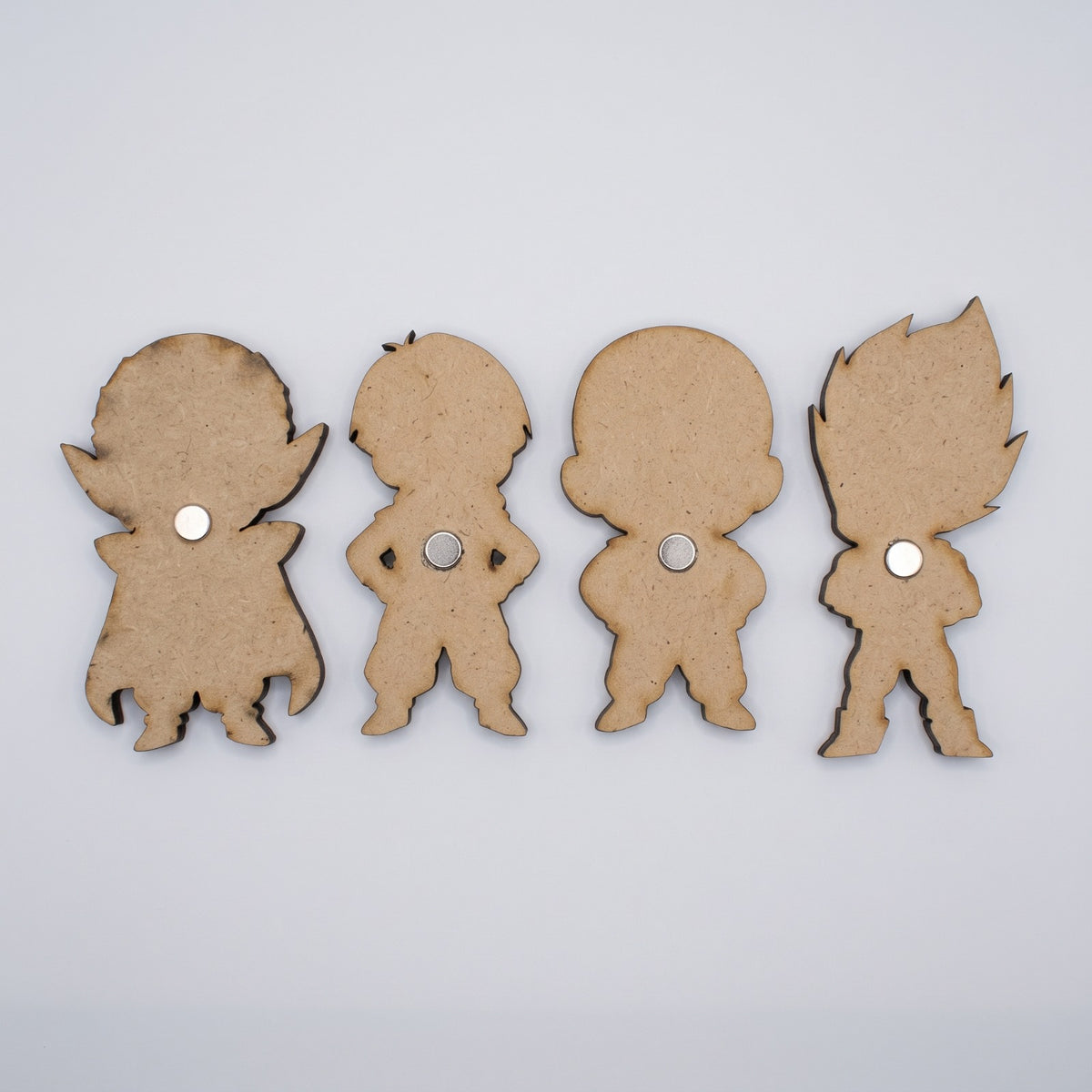Pack de 4 Imanes 3D Goku Niño y Esfera del Dragón en Madera MDF
