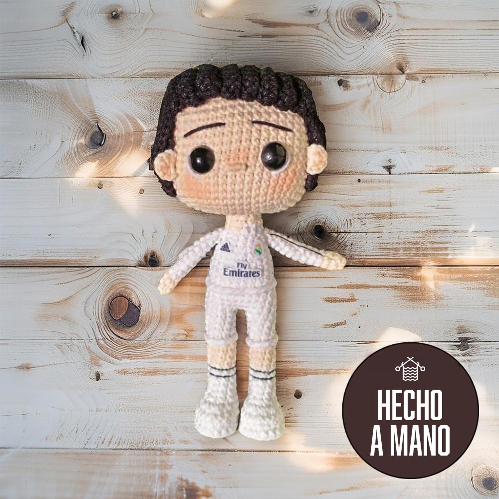 Amigurumi tejido a mano Cristiano Ronaldo CR7