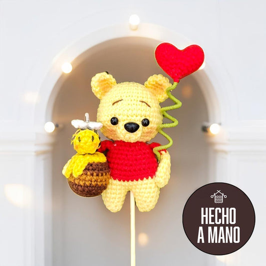 Amigurumi tejido a mano Winnie pooh