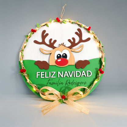 Corona feliz navidad reno con nombre de familia personalizado 30x30cm