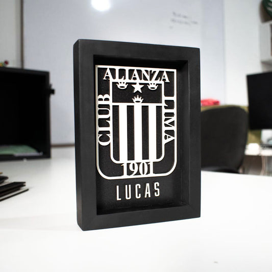 Cuadro decorativo con escudo de Alianza Lima fondo negro con relieves blancos