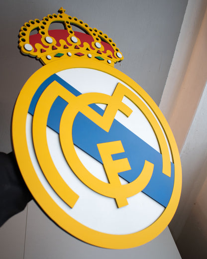 Cuadro Decorativo MDF Real Madrid – Diseño en Capas con Corte Láser ⚽👑