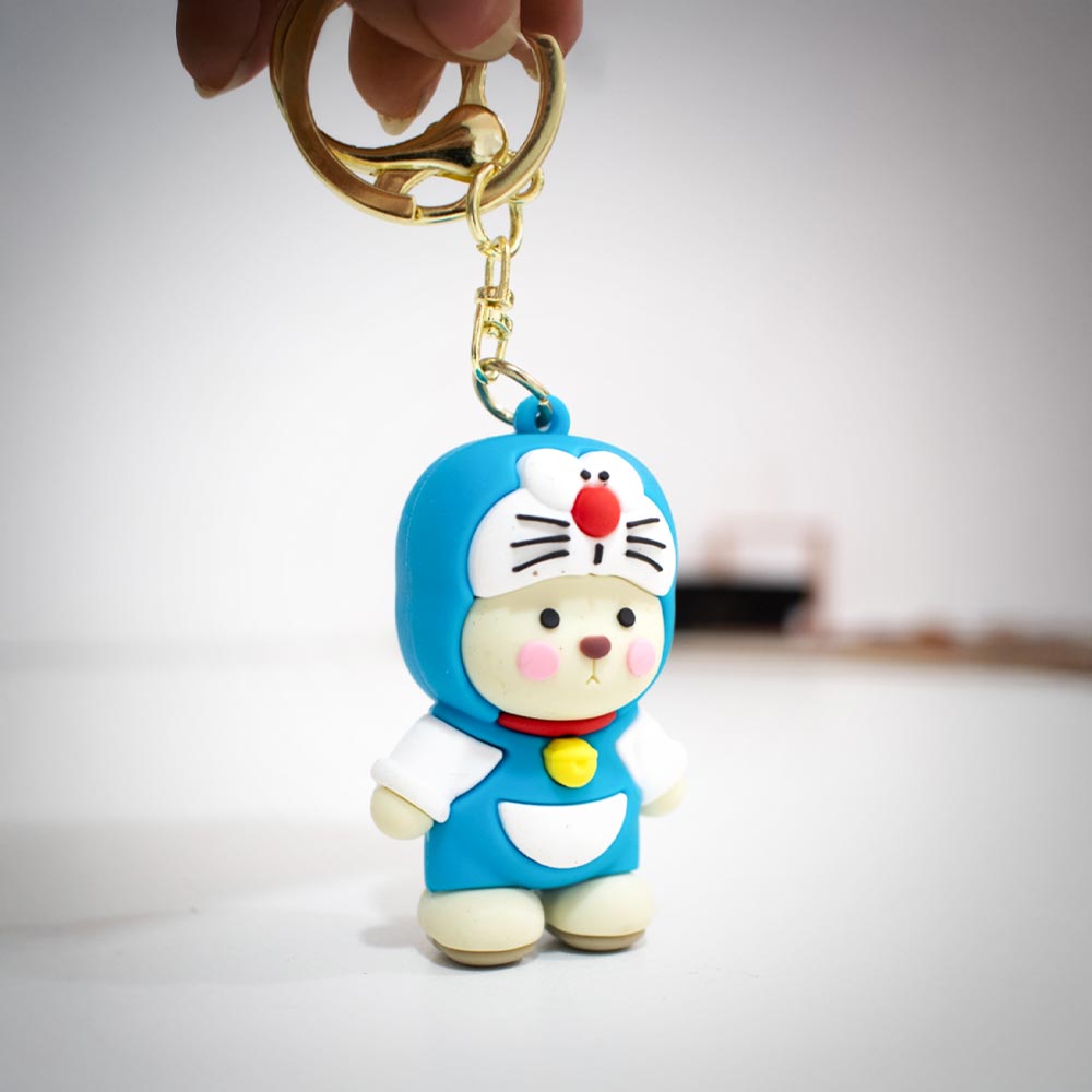 Llavero de Goma Oso con disfraz de Doraemon