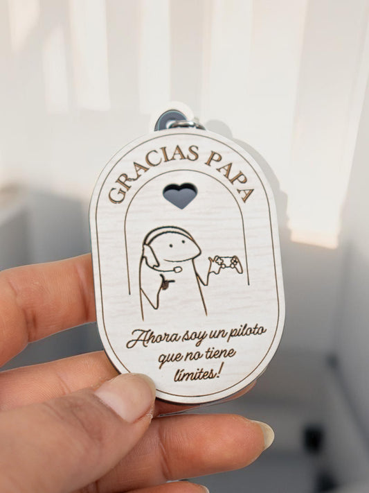 Llavero para Papá "ahora soy un piloto sin límite"