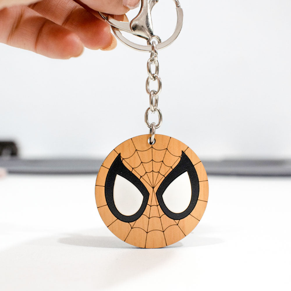 Llavero con rostro del vecindario amigable Spiderman