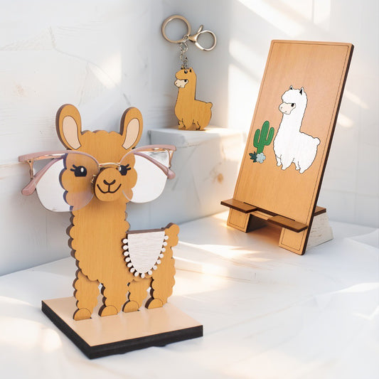 TriPack Soporte de lentes + soporte de celular + llavero con diseño de Alpaca en madera MDF