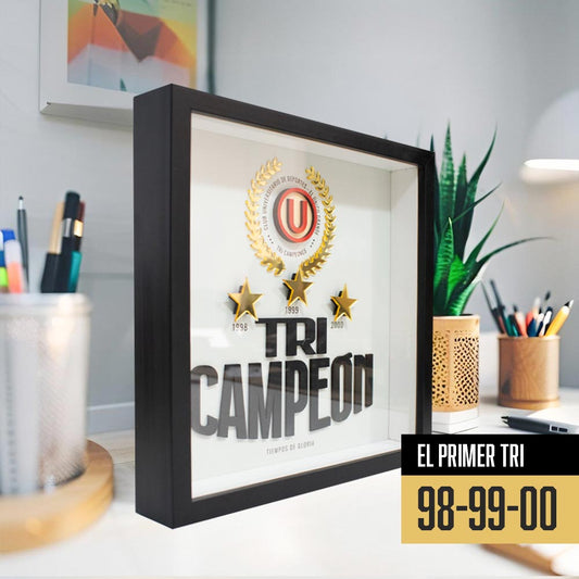 Shadowbox 3D primer tri 98-99-00 Universitario 28x28cm con vidrio